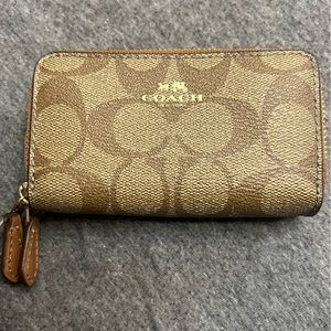 Authentic Coach Wallet